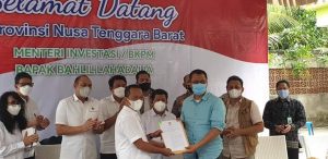Gubernur NTB resmi terima SK pemutusan kontrak PT GTI dari Menteri Investasi