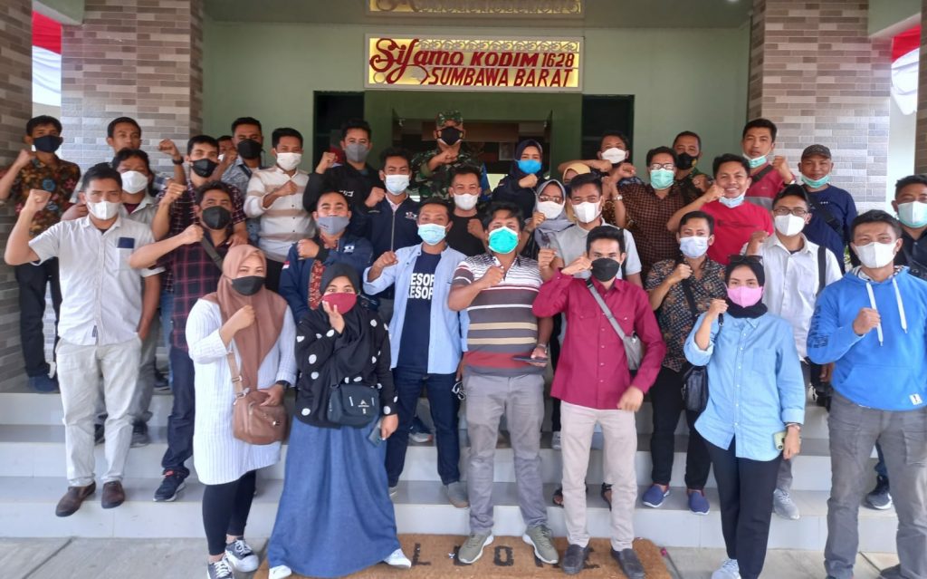 Puluhan awak media Pemprov NTB “grebek” Kodim KSB, Dandim: saya cukup kaget