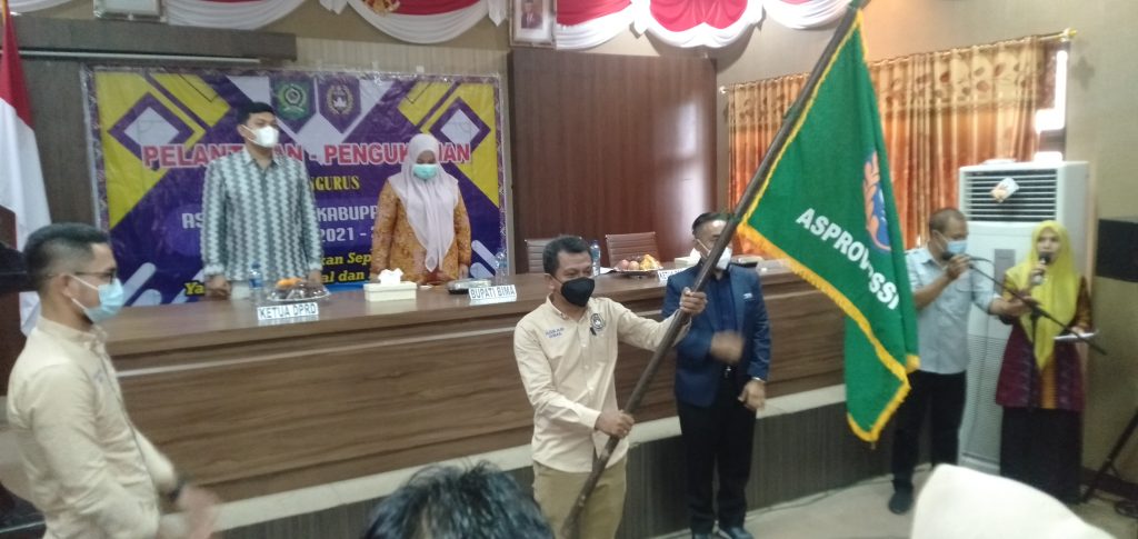 Askab PSSI Bima resmi dilantik, Khairuddin berkomitmen majukan sepakbola