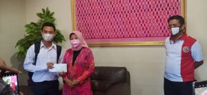 Ketua DPRD NTB beri bantuan Gilang, lulusan IPDN nilai tertinggi