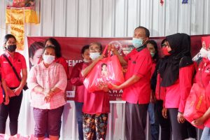 Puan Maharani salurkan beras premium di Kota Mataram