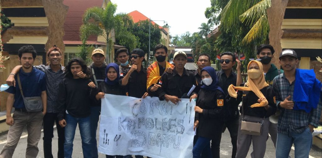 Desak Kapolda copot Kasat Reskrim dan Kapolres Dompu, GMD geruduk Mapolda NTB