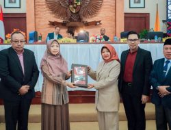 DPRD NTB Serahkan Keputusan LKPJ Gubernur 2023, Wagub: Cacatan dan Rekomendasi Kami Ditindaklanjuti