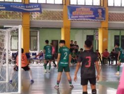 Tim Futsal Bank NTB Syariah Raih Juara Setelah Taklukan 5TM Sport B