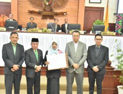DPRD Umumkan Pemberhentian Gubernur dan Wagub NTB Periode 2018-2023