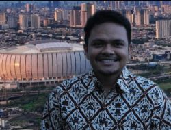 Menepuk JIS, Terpercik ke Proyek Sendiri