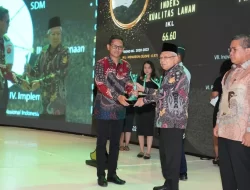 Kadis LHK NTB Julmansyah Sabet Penghargaan Green Leadership dari KLHK RI