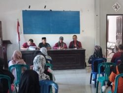 Sekretariat DPRD NTB Gelar Jumat Salam di Desa Aikmel Lotim, Kades Sampaikan Sejumlah Aspirasi