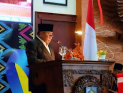 Pj Gubernur Sampaikan Point Penting saat Pidato di Hadapan Paripurna DPRD NTB
