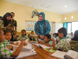 PJ Ketua TP PKK NTB Ajak LKSA untuk Mandiri Kelola Bansos