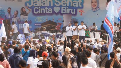 Jalan Sehat Cinta Biru Bareng Ribuan Warga, DAFA Kafali Ajak Berpolitik Santun