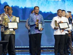 Provinsi NTB Raih Penghargaan Terbaik Nasional dalam Penataan Ruang Laut dan Pokmaswas Teladan Tahun 2024