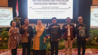 Pj Gubernur NTB Hassanudin pada acara High Level Meeting Tim Percepatan dan Perluasan Digitalisasi Daerah (TP2D) di Hotel Lombok Raya, Mataram, Kamis 10 Oktober 2024.