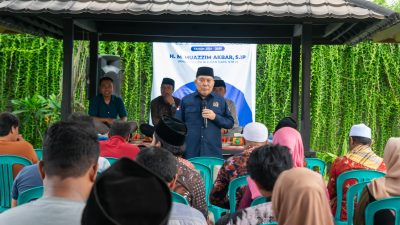 Anggota DPR RI Dapil NTB II Muazzim Akbar saat menggelar reses di Kabupaten Lombok Tengah. (Iba)