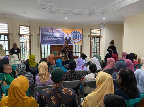 Anggota DPR RI/ MPR RI Mori Hanafi saat menggelar sosialisasi 4 pilar kebangsaan di Kota Bima. (Iba)