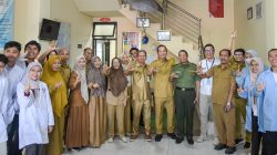 Gubernur NTB Lalu Muhammad Iqbal mengunjungi Dinas LHK NTB, Selasa 4 Maret 2025. (Man)