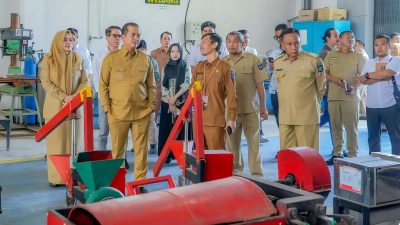 Gubernur NTB Lalu Muhammad Iqbal bersama Wakil Gubernur NTB, Ummi Dinda mengunjungi Brida NTB, Senin 3 Maret 2025. (Man)