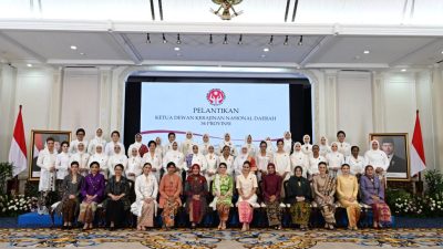 Isteri Gubernur NTB, Ibu Sinta Agatha Soedjoko resmi dilantik menjadi Ketua Dewan Kerajinan Nasional Daerah (Dekranasda) NTB periode 2025-2030 di jakarta, Senin 3 Maret 2025. (Man)