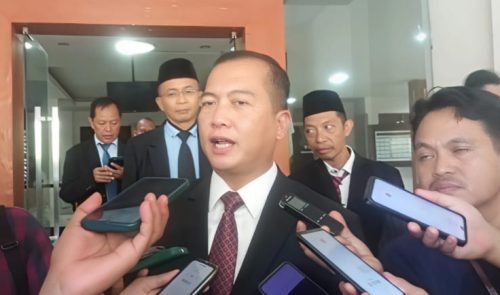 Gubernur NTB Lalu Muhammad Iqbal usai menyerahkan dokumen RPJMD 2025-2029 ke DPRD NTB, Jumat 11 April 2025. (Iba)