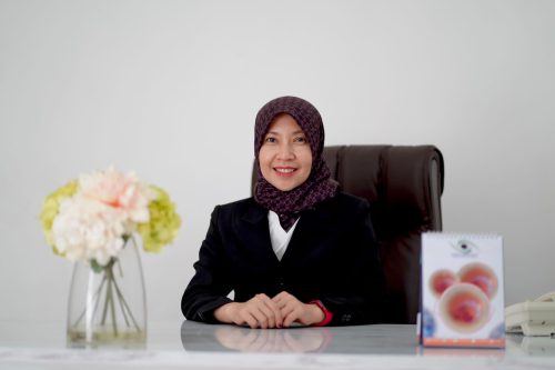 Direktur Rumah Sakit Mata NTB dr. Cahya Dessy Rahmawati. (Iba/Ist)