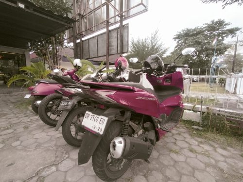 Sebuah kendaraan bermotor milik warga NTB. (Iba/Ist)