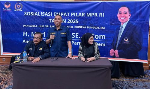 Anggota DPR RI yang juga MPR RI Mori Hanafi saat menggelar sosialisasi 4 Pilar di Kota Bima, Minggu 29 Juni 2025. (Iba)