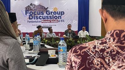 Tim Percepatan Pemprov NTB, Chairul Mahsul, dalam diskusi kelompok terarah (FGD) pembentukan museum tematik NTB di Museum NTB, Senin (4/8/2025) bersama sejumlah narasumber. (Iba)