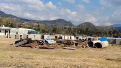 Kondisi beton diduga tidak memenuhi spek pada proyek irigasi Bendungan Bintang Bano Kabupaten Sumbawa. (Iba/Ist)