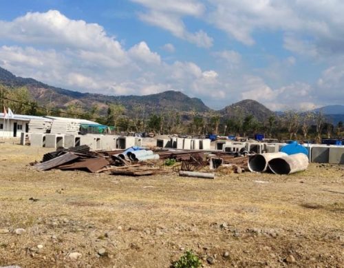 Kondisi beton diduga tidak memenuhi spek pada proyek irigasi Bendungan Bintang Bano Kabupaten Sumbawa. (Iba/Ist)