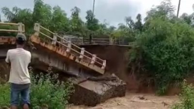 Kondisi jalan provinsi di Desa Doro O'o Kecamatan Langgudu yang rusak beberapa tahun lalu kini Muali dikerjakan. (Iba/Ist)