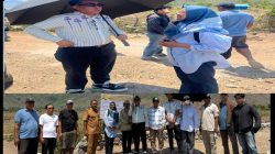Anggota DPR RI Dapil NTB 1 Mori Hanafi saat melakukan reses di Desa Lido dan Soki Kecamatan Belo Kabupaten Bima, Rabu 8 Oktober 2025. (Iba)