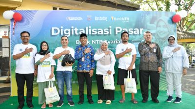 Bank NTB Syariah Luncurkan QRIS di Pasar Dasan Agung: Dorong Ekonomi Digital