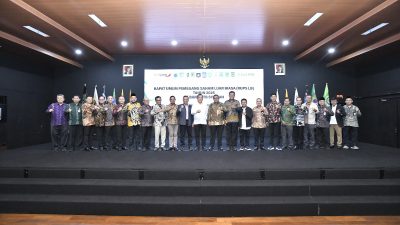 PT Bank NTB Syariah menggelar Rapat Umum Pemegang Saham Luar Biasa (RUPS LB) di Auditorium Raudhah, lantai 6 kantor pusat perseroan, Kamis (4/12).