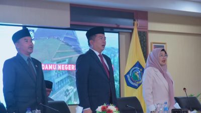 Gubernur Lalu Muhamad Iqbal saat Rapat Paripurna pembahasan sekaligus persetujuan Raperda APBD 2026 yang digelar di Ruang Rapat Utama Kantor Gubernur NTB, Rabu (28/11). (Iba/Ist)