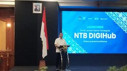 Gubernur NTB Lalu Muhamad Iqbal resmi meluncurkan portal NTB DIGIHub, sebuah platform digital yang mengintegrasikan berbagai layanan publik dan pemerintahan dalam satu pintu akses. (Iba/Ist)