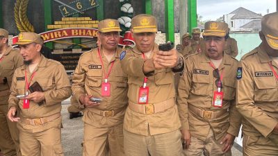 Seluruh Kepala OPD mengikuti retret selama 3 hari di Korem 162/WB. (Iba)