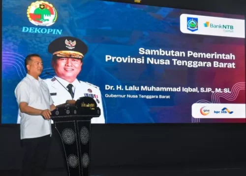 Gubernur NTB Lalu Muhamad Iqbal saat memberikan sambutan pada Musyawarah Wilayah (Muswil) Dewan Koperasi Indonesia Wilayah (Dekopinwil) Provinsi NTB di Bank NTB Syariah, Selasa (9/12), di Mataram.