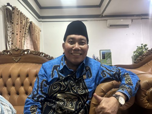 Anggota Komis IX DPR RI dari Dapil NTB II Muazzim Akbar. (Iba)