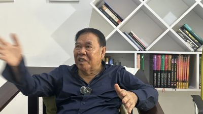 Konsultan Hukum DPRD NTB Prof Zainal Asikin. (Iba)