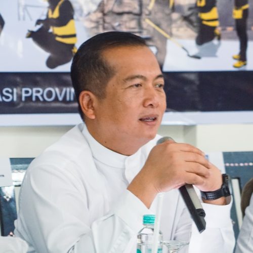 Peringatan Hari Buruh Internasional (May Day) tahun 2026 di Provinsi Nusa Tenggara Barat (NTB) menjadi momentum penting bagi penguatan sinergi antara pemerintah dan pekerja. Dalam dialog bertajuk "Satu Tekad, Satu Tujuan, Sejahtera Bersama" yang digelar di Kantor Dinas Nakertrans Prov. NTB, Jumat (1/5).