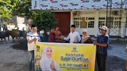 Golkar NTB Sembelih Sapi Kurban Bantuan Bahlil Lahadalia dan Sari Yuliati