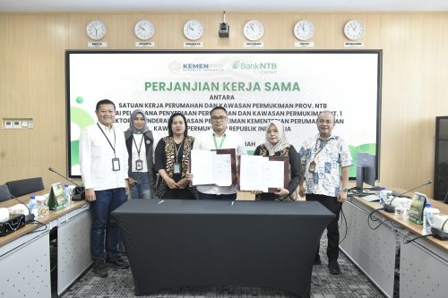PT Bank NTB Syariah kembali menunjukkan komitmennya dalam mendukung pembangunan daerah dan peningkatan kesejahteraan masyarakat melalui penandatanganan Perjanjian Kerja Sama (PKS) dengan Kementerian Perumahan dan Kawasan Permukiman Republik Indonesia.