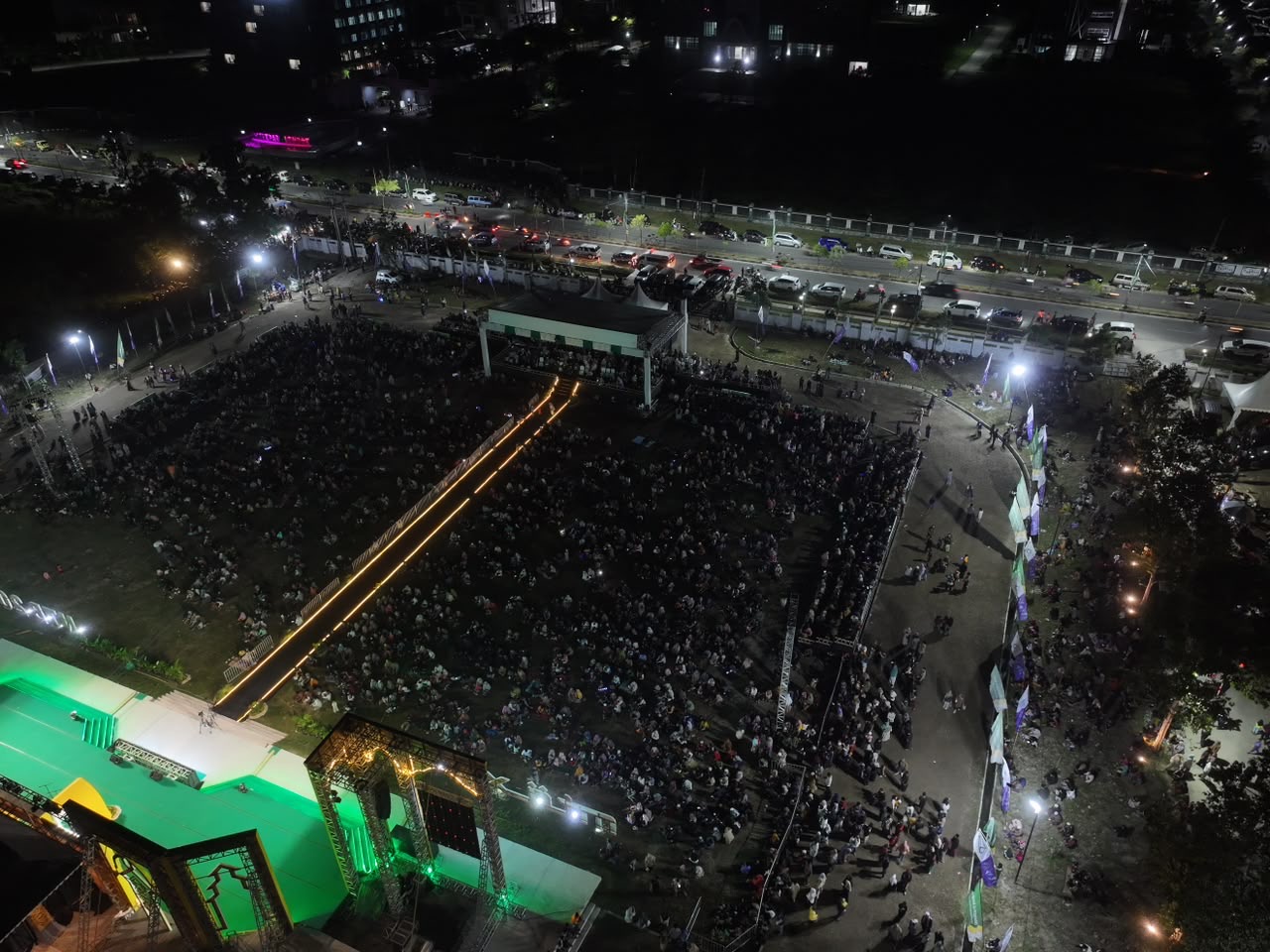 Suasana malam di venue MTQ XXXII di Lombok Tengah malam hari. (Iba)