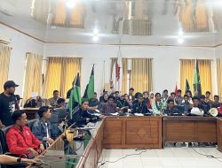 HMI MPO dan Organisasi Mahasiswa Bima Bawa 14 Tuntutan Saat Demo, Evaluasi MBG-Kepastian Gaji PPPK PW