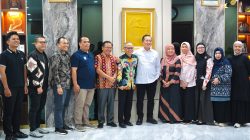 Pemerintah Provinsi Nusa Tenggara Barat menegaskan komitmennya memperkuat tata kelola keuangan daerah yang transparan, efisien, dan akuntabel melalui Validasi Hasil Pengukuran Indeks Pengelolaan Keuangan Daerah (IPKD) yang dilaksanakan oleh Badan Strategi Kebijakan Dalam Negeri (BSKDN) Kementerian Dalam Negeri di Ruang Kerja Gubernur NTB, Jumat (19/6/2026). (Iba)