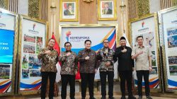 Gubernur Nusa Tenggara Barat (NTB) Lalu Muhamad Iqbal secara resmi menerima Surat Keputusan (SK) Penetapan Tuan Rumah Pekan Olahraga Nasional (PON) XXII Tahun 2028 dari Menteri Pemuda dan Olahraga RI, Erick Thohir, dalam rapat koordinasi di Kantor Kementerian Pemuda dan Olahraga, Selasa (23/6/2026). (Iba)