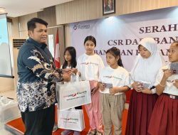 Bank NTB Syariah dan Bank Jatim Salurkan Kacamata Gratis untuk 220 Pelajar di Jawa Timur