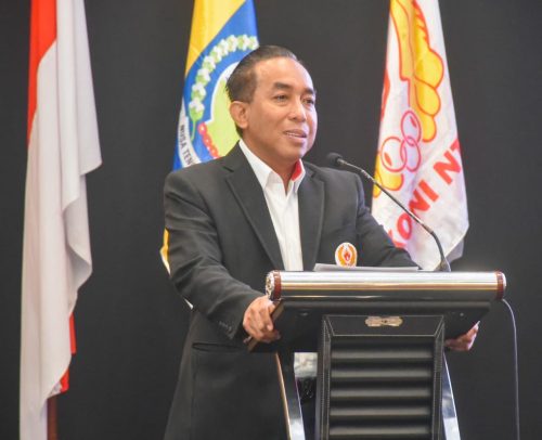 Ketua Umum KONI NTB Mori Hanafi saat memberikan sambutan pada Musorprov yang digelar, Minggu 30 Agustus 2026 di Hotel Lombok Raya. (Iba)