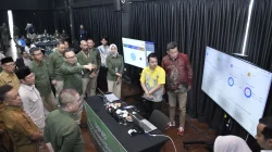 DSPAD diperkenalkan Bank NTB Syariah pada Senin (6/7) di Kantor Pusat Bank NTB Syariah, Jalan Udayana, Mataram. Inovasi tersebut menjadi salah satu langkah strategis perseroan dalam mendukung digitalisasi tata kelola pemerintahan sekaligus mengoptimalkan Pendapatan Asli Daerah (PAD) di Nusa Tenggara Barat. (Iba)