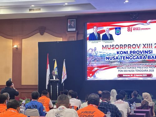 Ketua Umum KONI NTB Mori Hanafi saat me